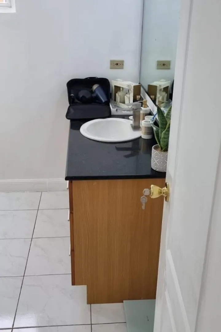 Mango Retreat In Mango Walk Country Club Appartement Montego Bay